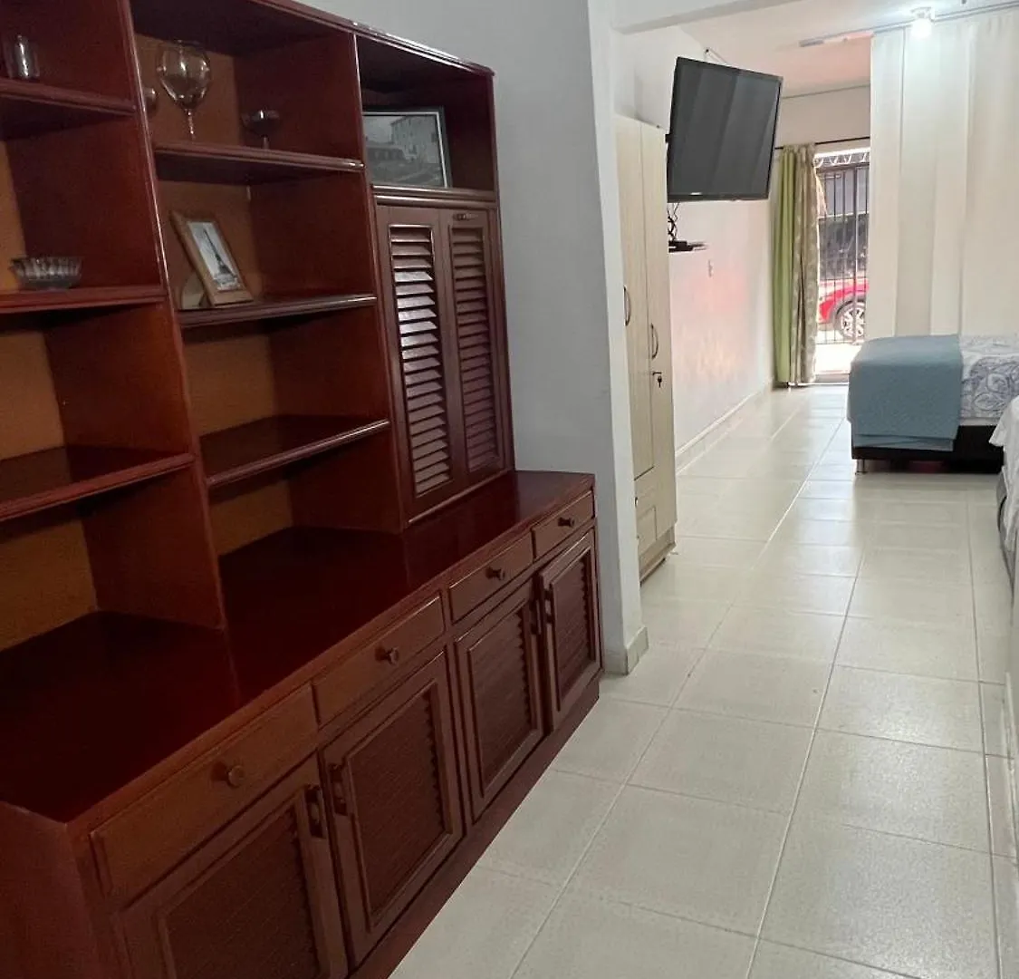 Comodo Apartamento Gran Ubicacion Y A/C 卡利 公寓